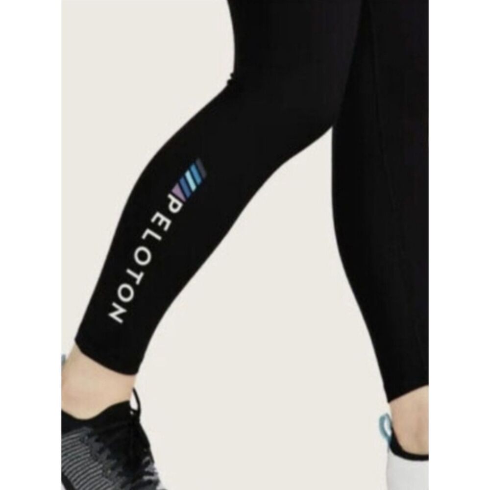 Peloton Cadence High Rise Leggings in Black Size Large